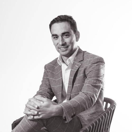 Víctor Caride